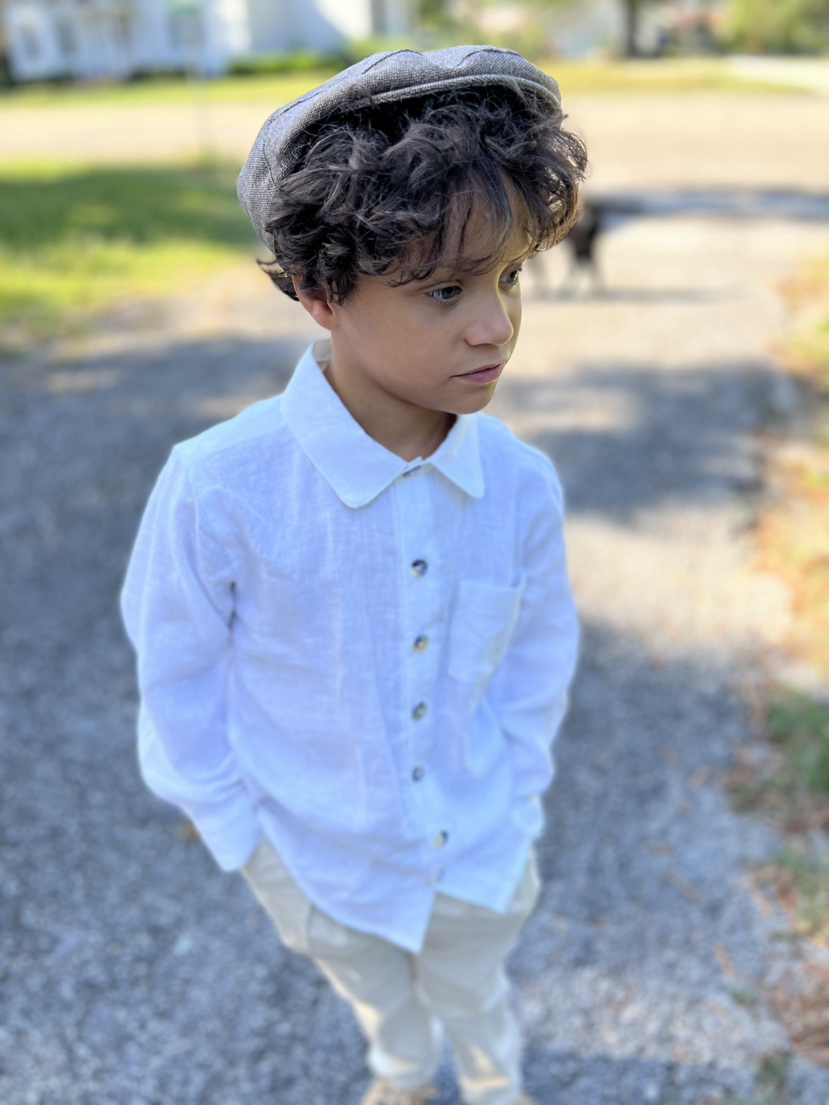 Round collar linen button down