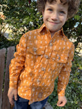 Load image into Gallery viewer, Camp shirt with bug print
